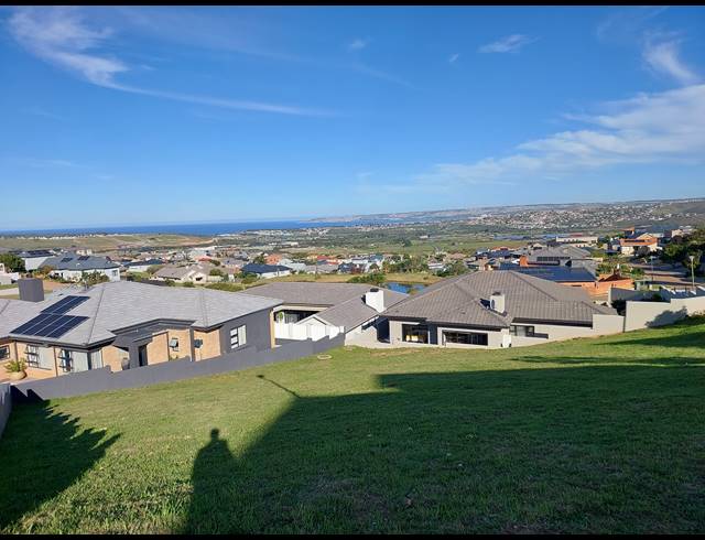 737M² VACANT LAND FOR SALE IN MONTE CHRISTO